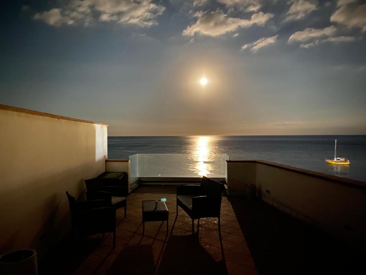 Beach Penthouse Marisol 2Floors, Central レトイアンニ エクステリア 写真
