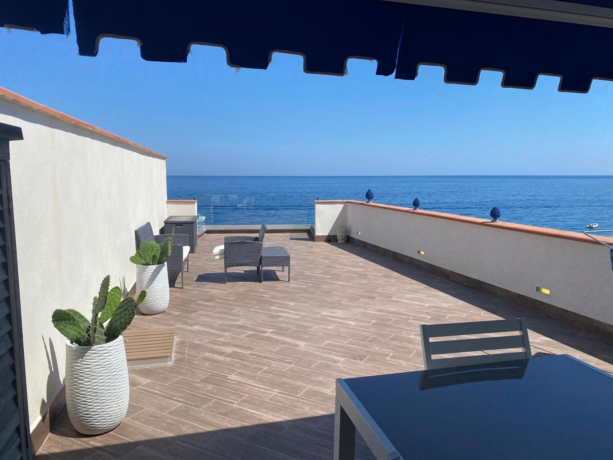 Beach Penthouse Marisol 2Floors, Central レトイアンニ エクステリア 写真